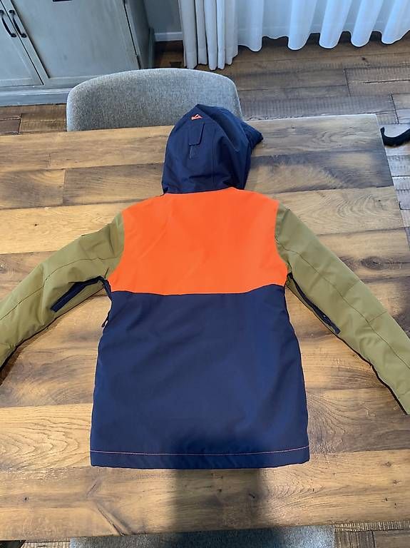 Jacken & Mäntel: Quiksilver Skijacke grösse 10 – Gebraucht aus Spiez von RIGELER01 2