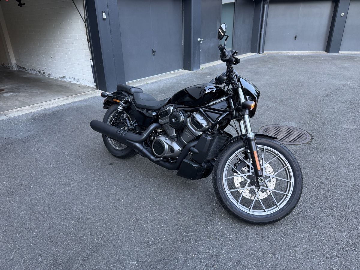 Harley-Davidson Chopper: Harley Davidson RH975 Nightster Special – Usato da Luzern venduto da luis.rs 2