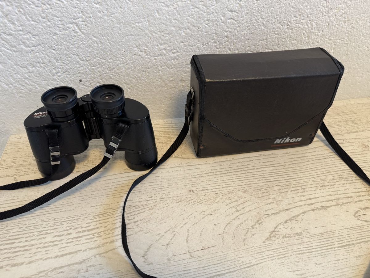 Nikon Binocoli: Nikon 8x35 8.2 Feldstecher – Usato da Zunzgen venduto da milesdavis76