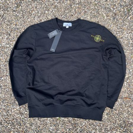 Stone Island Sweatshirt Schwarz mit Armbadge