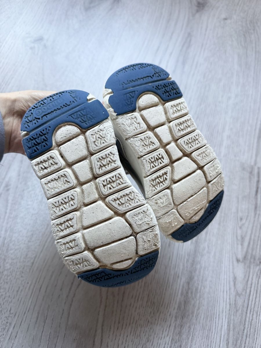 Scarpe per ragazzi: Kinder Sportschuhe , Grösse 26 – Usato da Nottwil venduto da sukkus.ch 3