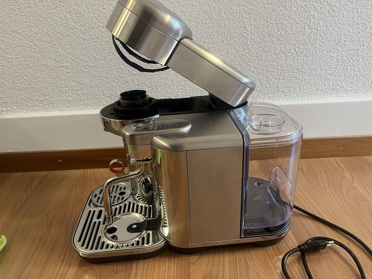 Sage Macchine per caffè & Macchine per espresso: Nespresso Vertuo Creatista / Sage – Usato da Fislisbach venduto da Robertcolin02 5