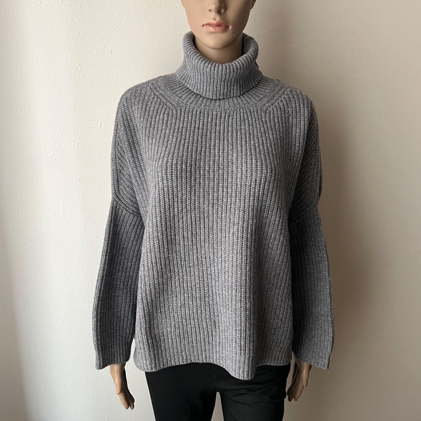 Maglioni & Felpe: MR MITTENS Rollkragenpullover | Wolle & Kaschmir 🩶 – Usato da Zürich venduto da ClosetQueen