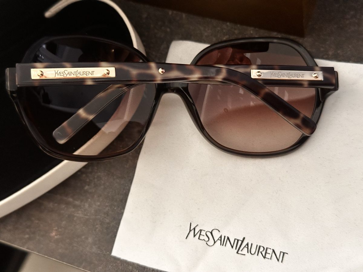 Saint Laurent Lunettes & Verres: YSL Damen Sonnenbrille  – Neuf avec emballage d'origine à Burgdorf par N.O.C. 1