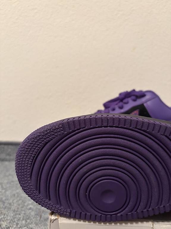 Nike Scarpe da uomo: Nike Air Force 1 Charles Barkley Suns 2007 – Usato da Otelfingen venduto da Boosted 2
