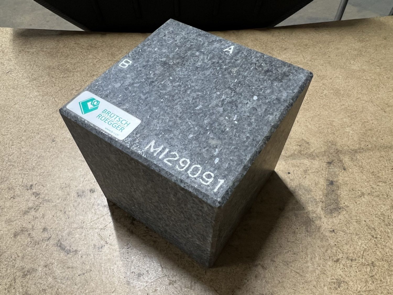 Altro per industria metallurgica: Kontrollwürfel – Usato da Zuchwil venduto da dragosmd-maschinen 1