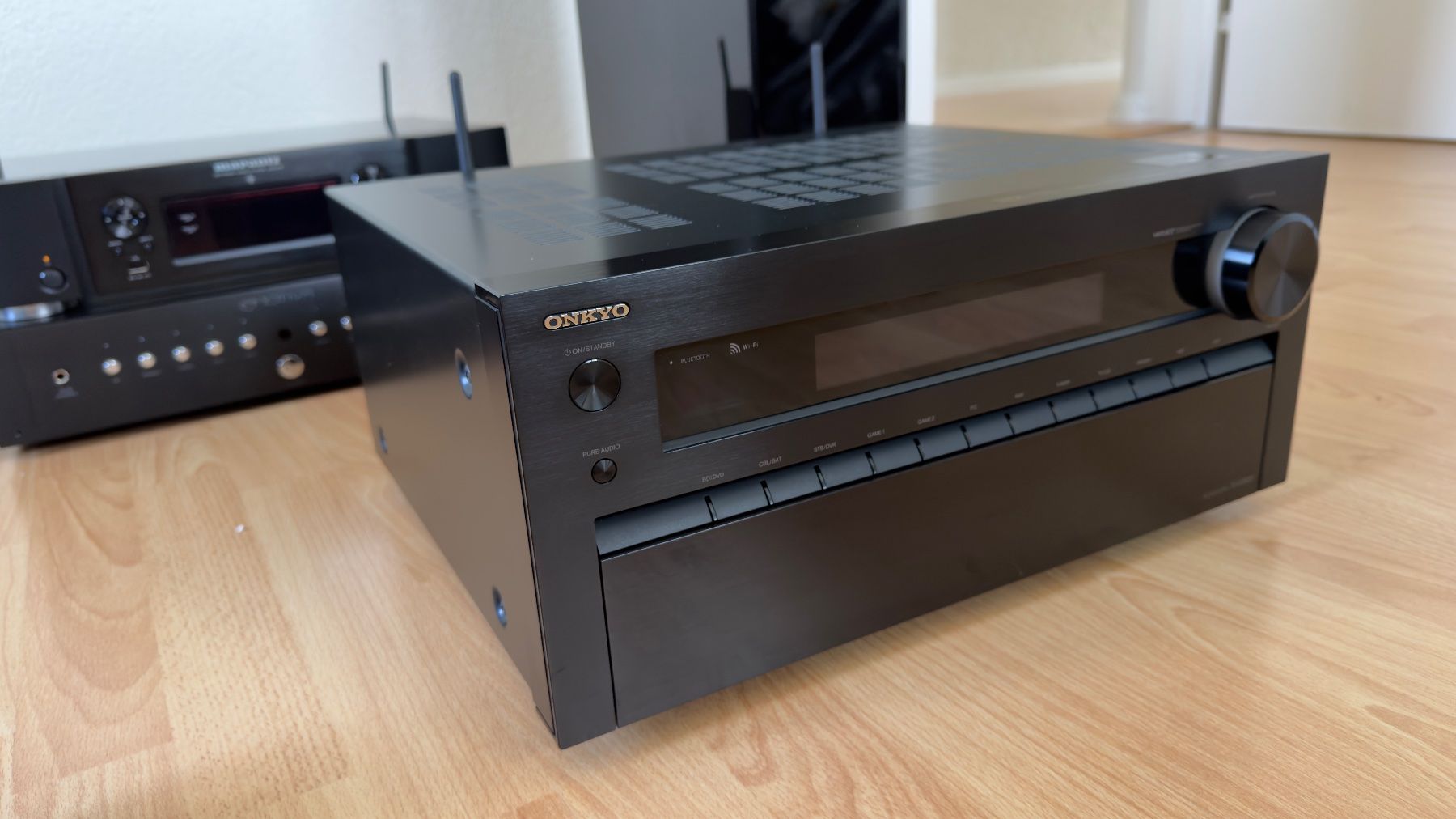 Onkyo Récepteurs: Onkyo TX-NR828 – D'occasion à Rüfenach AG par izh_sp7f 2
