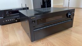 Onkyo TX-NR828