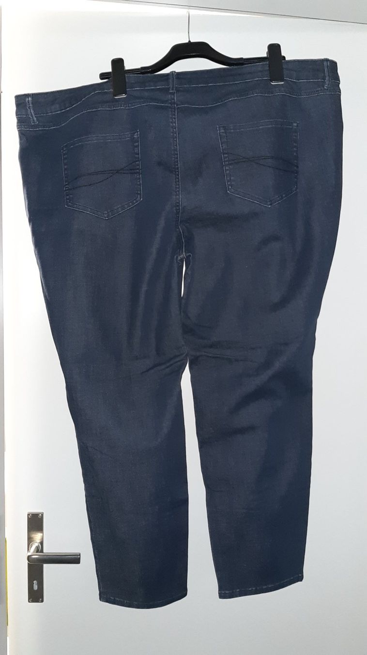 C&A Jeans: Jeanshose, Grösse 56, dunkelblau – Nuovo (secondo la descrizione) da Winterthur venduto da meci02 4