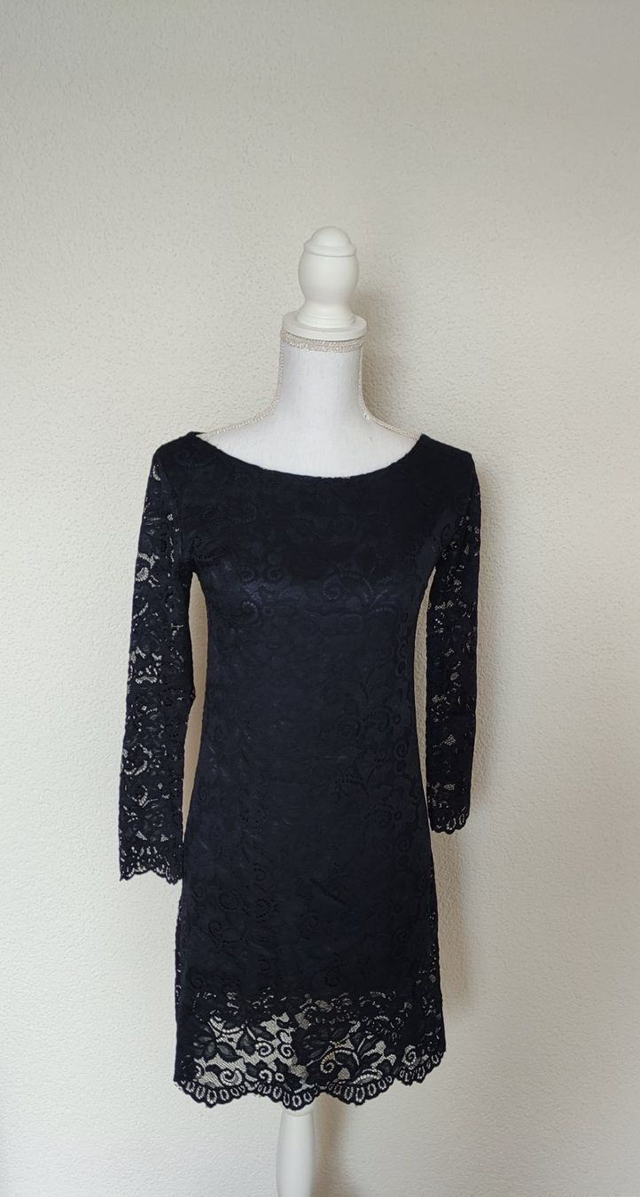 Vestiti: Elegantes Spitzenkleid, Grösse S, – Usato da Wil SG venduto da Chilla88