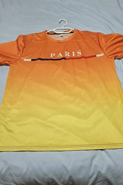 T-Shirts: T shirt – Neu und originalverpackt aus Laupen ZH von Patrick24 4