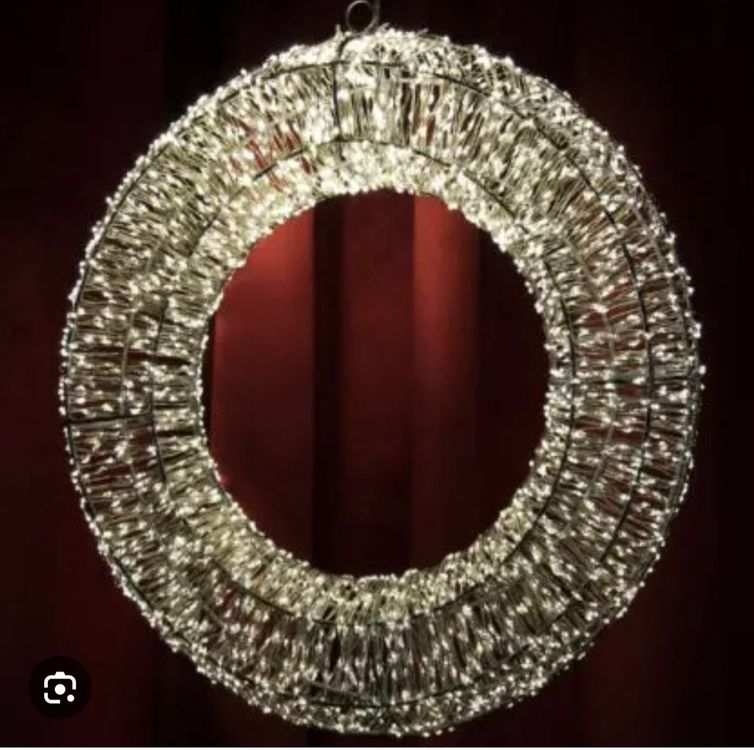 Depot Outdoor LED Weihnachtskranz 70cm (Neu (gemäss Beschreibung)) in Fahrweid für CHF 50 – nur Abholung auf Ricardo kaufen