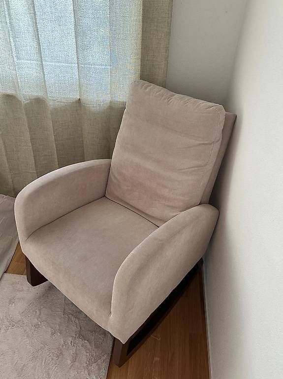 Stühle: Schaukelstuhl  – Gebraucht aus Benzenschwil von nic_cc88 2