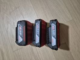 Bosch Akku's 2×2Ah / 1×4Ah