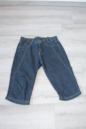 Pantacourt DESIGUAL taille 42