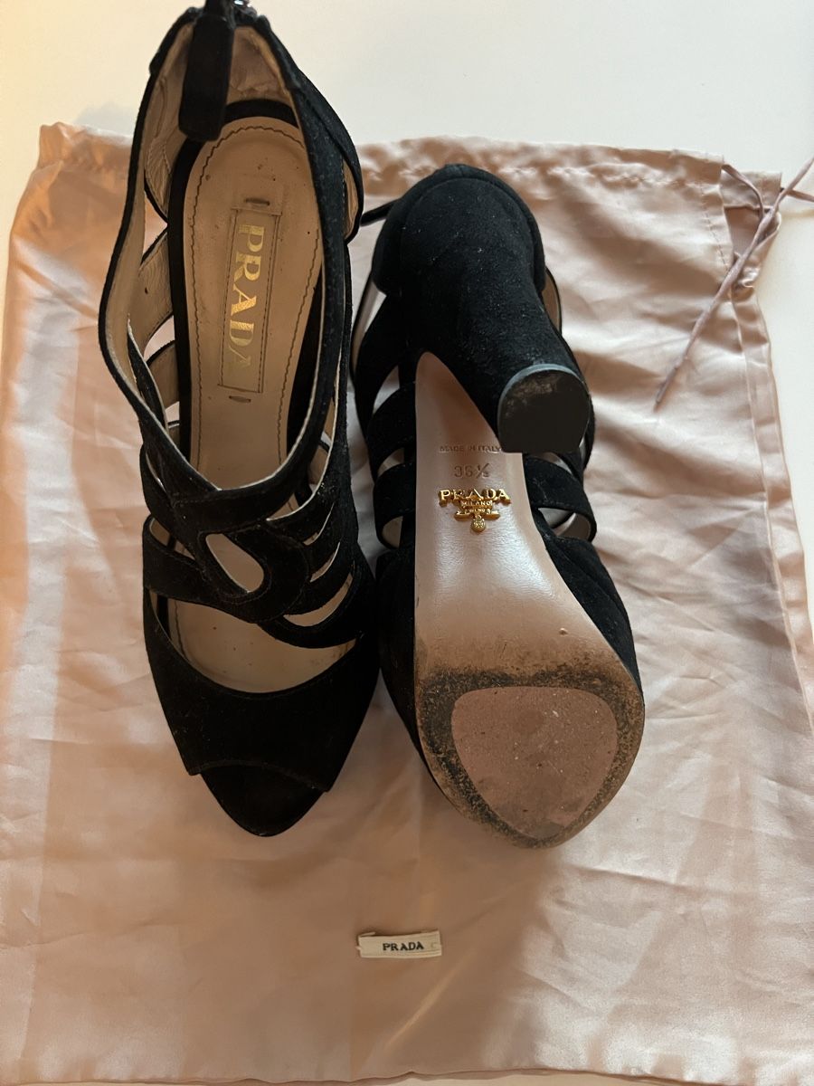 Scarpe da donna: Kaum getragene Prada Heels Gr. 36.5 – Usato da Zürich venduto da ERueff