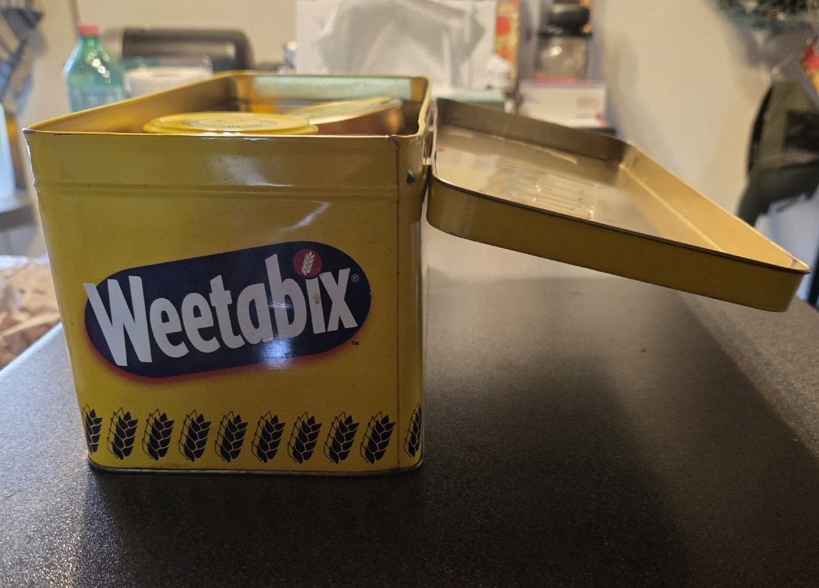 Barattoli: weetabix box vintage – Usato da Montet (Broye) venduto da CandiceD 4