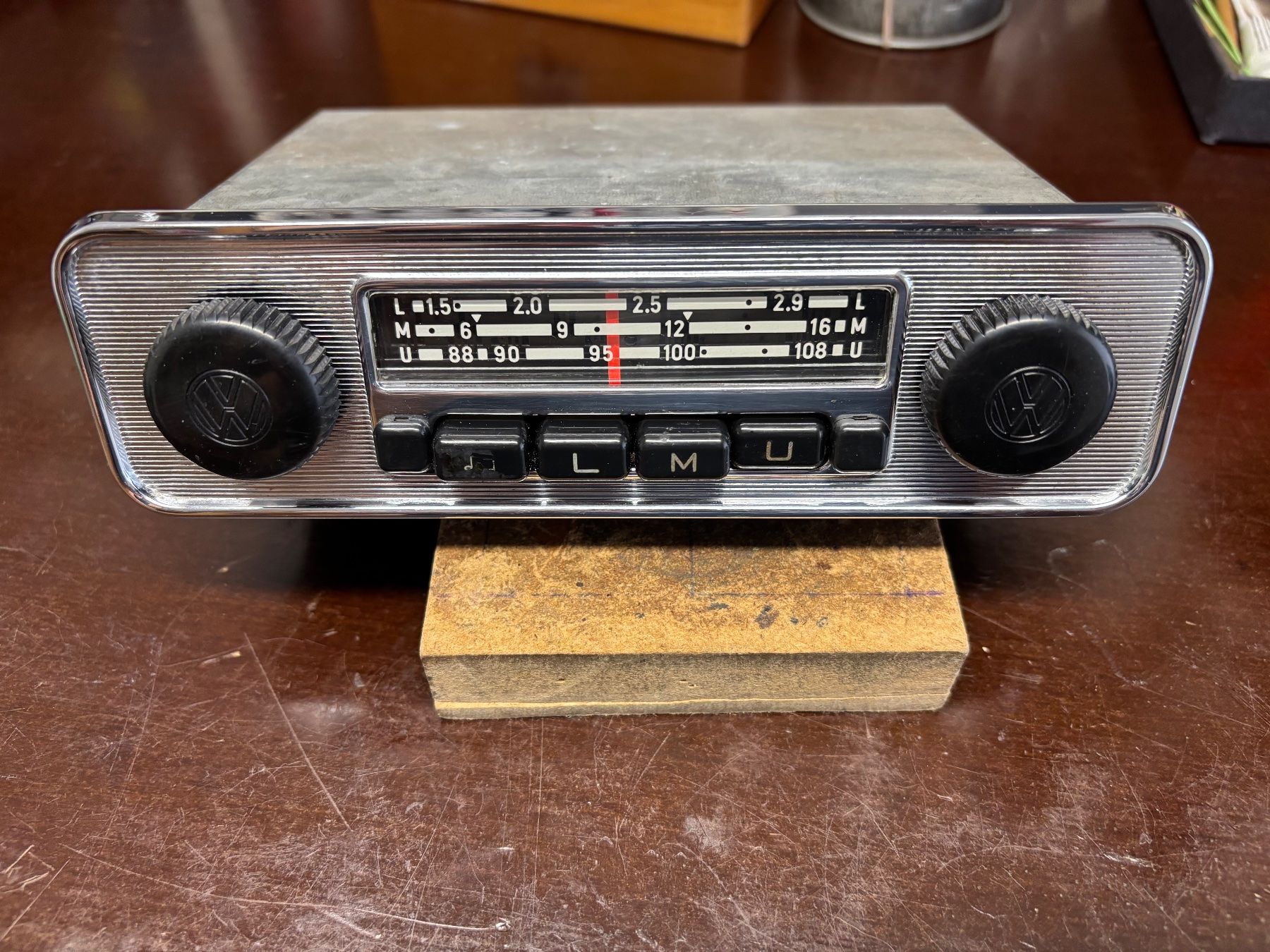 Blaupunkt Radio: VW Käfer Bus Radio – Usato da Schachen LU venduto da Nugomes