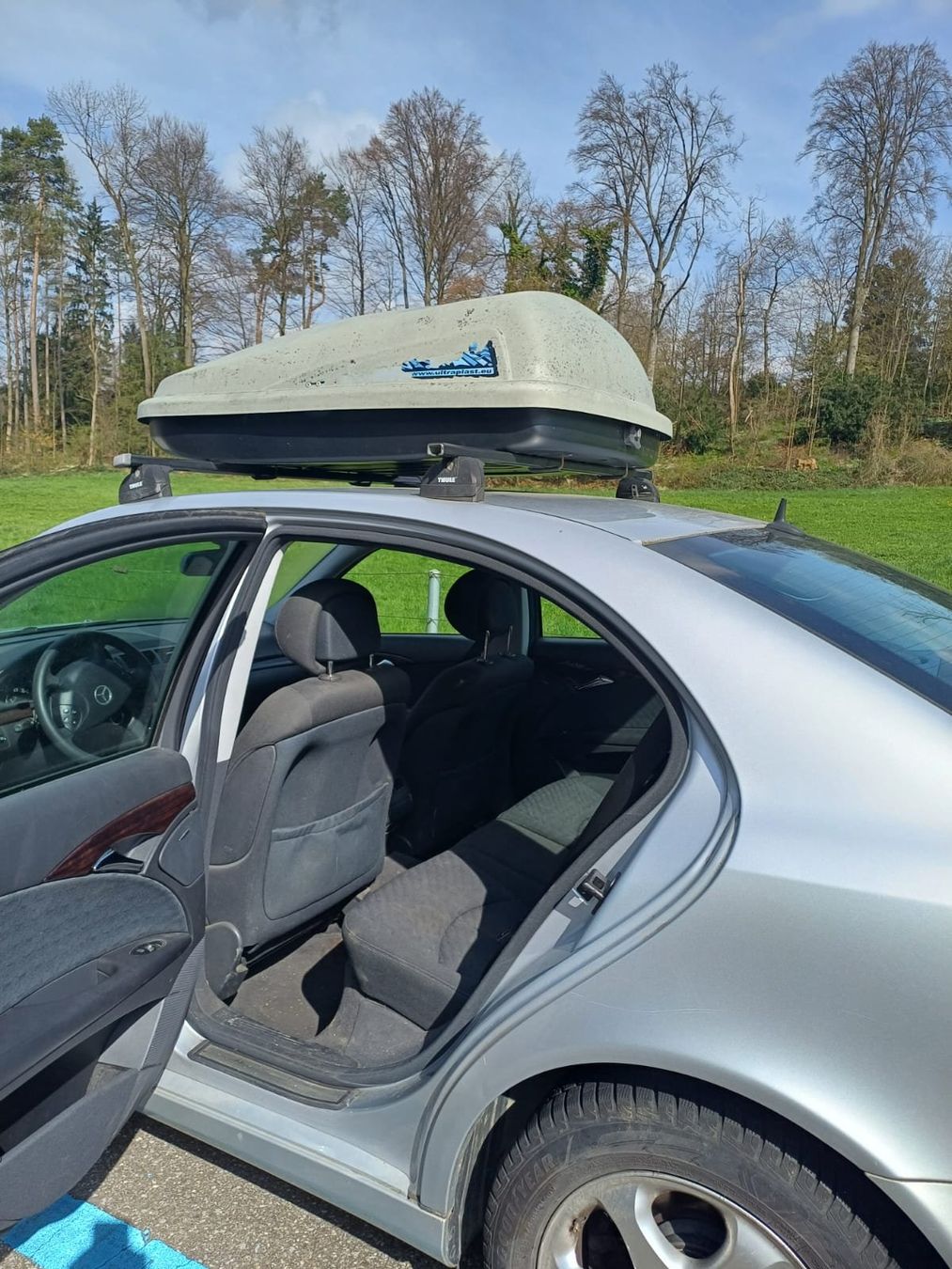 Mercedes-Benz Automobili: Mercedes E350 4-matic – Usato da Zürich venduto da Pmilope 3