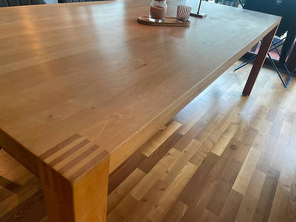 Tavoli: Esstisch massiv aus Holz – Usato da Brunnen venduto da Noldius 2
