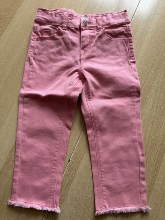 Pantalon 3/4 fille T.5ans 108-113cm