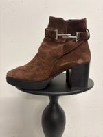 Tod's Stiefeletten Gr. 39 / 38.5 Braun Wildleder