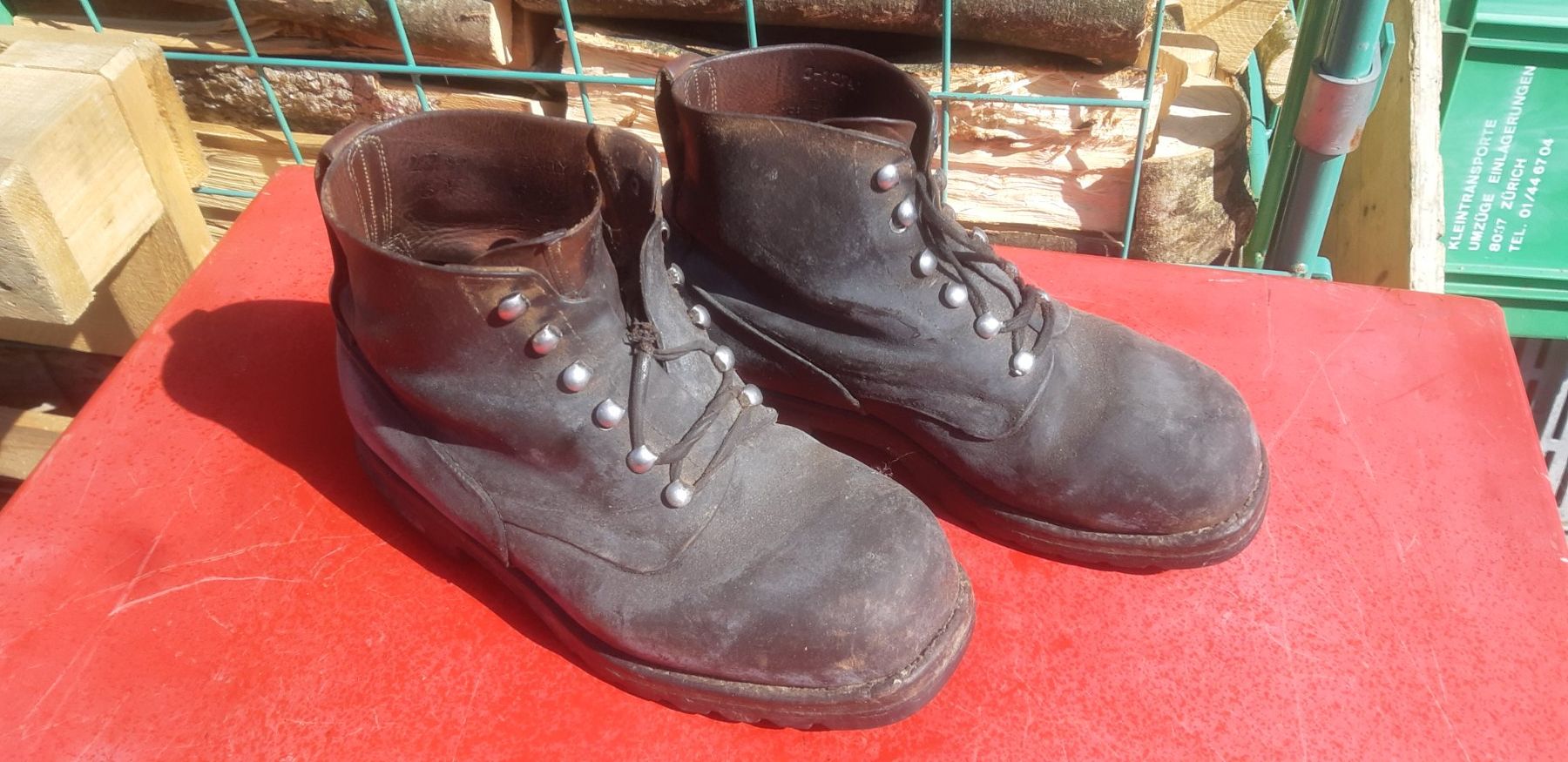 Herrenschuhe: 1Paar alte Militärschuhe – Gebraucht aus Wolfhalden von Quiria68