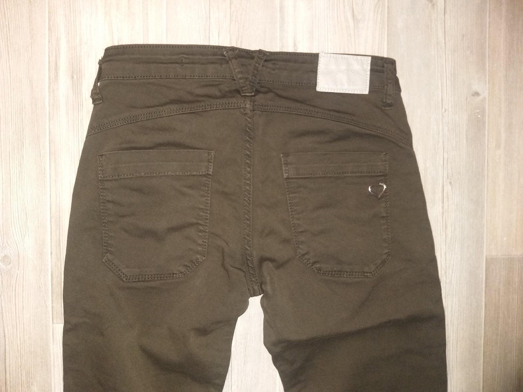 Please Jeans Jeans: Jeans PLEASE  Taille / Grosse XS – Usato da Cossonay-ville venduto da Super-Price-Quality 4
