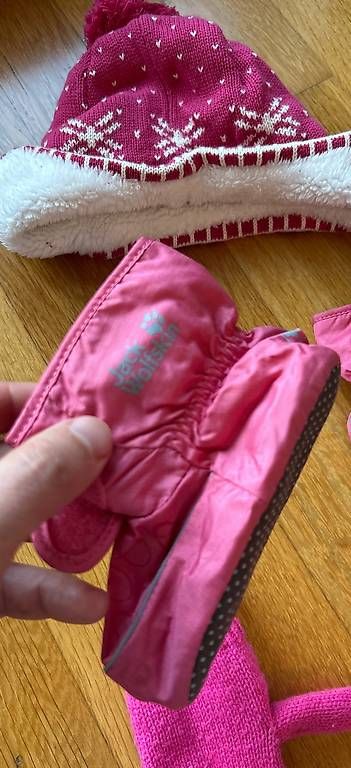 Altro abbigliamento per bambina: Mütze Handschuhe Fiesli – Usato da Basel venduto da mlojak 2