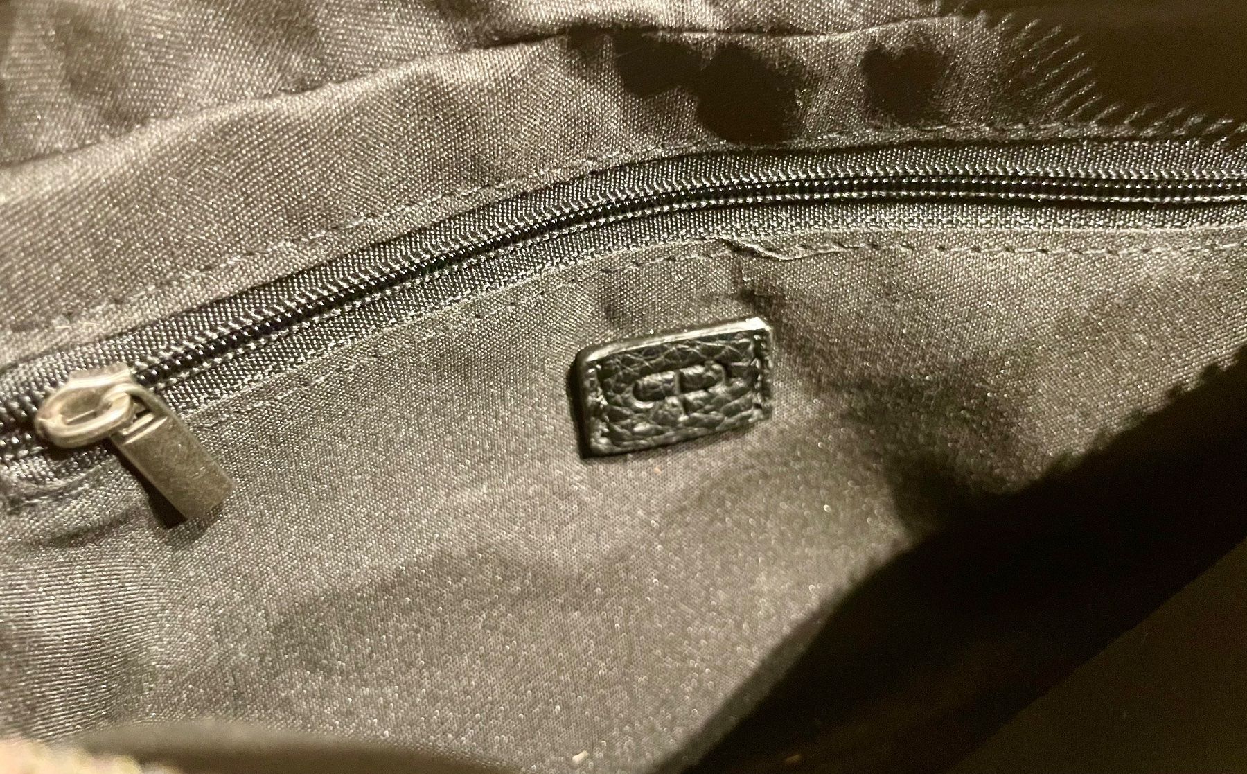 Taschen für Damen: Umhängetasche PARFOIS – Gebraucht aus Bassersdorf von Cincinnati 3