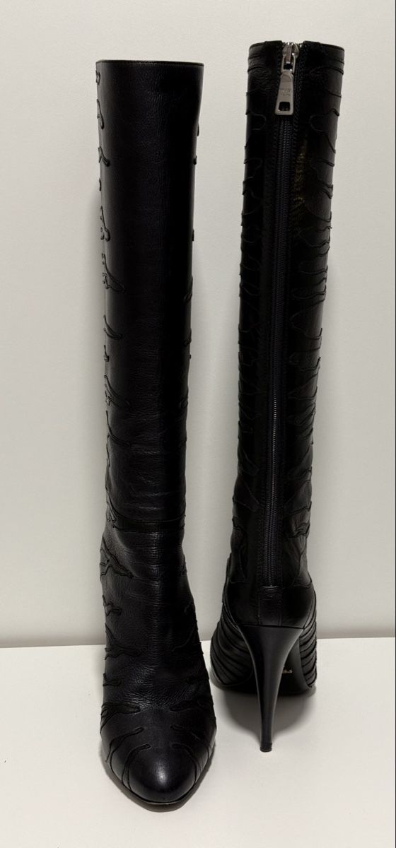 Prada Scarpe da donna: PRADA Stiefel im Metallic look – Usato da Buchs ZH venduto da KittyInStyle 1