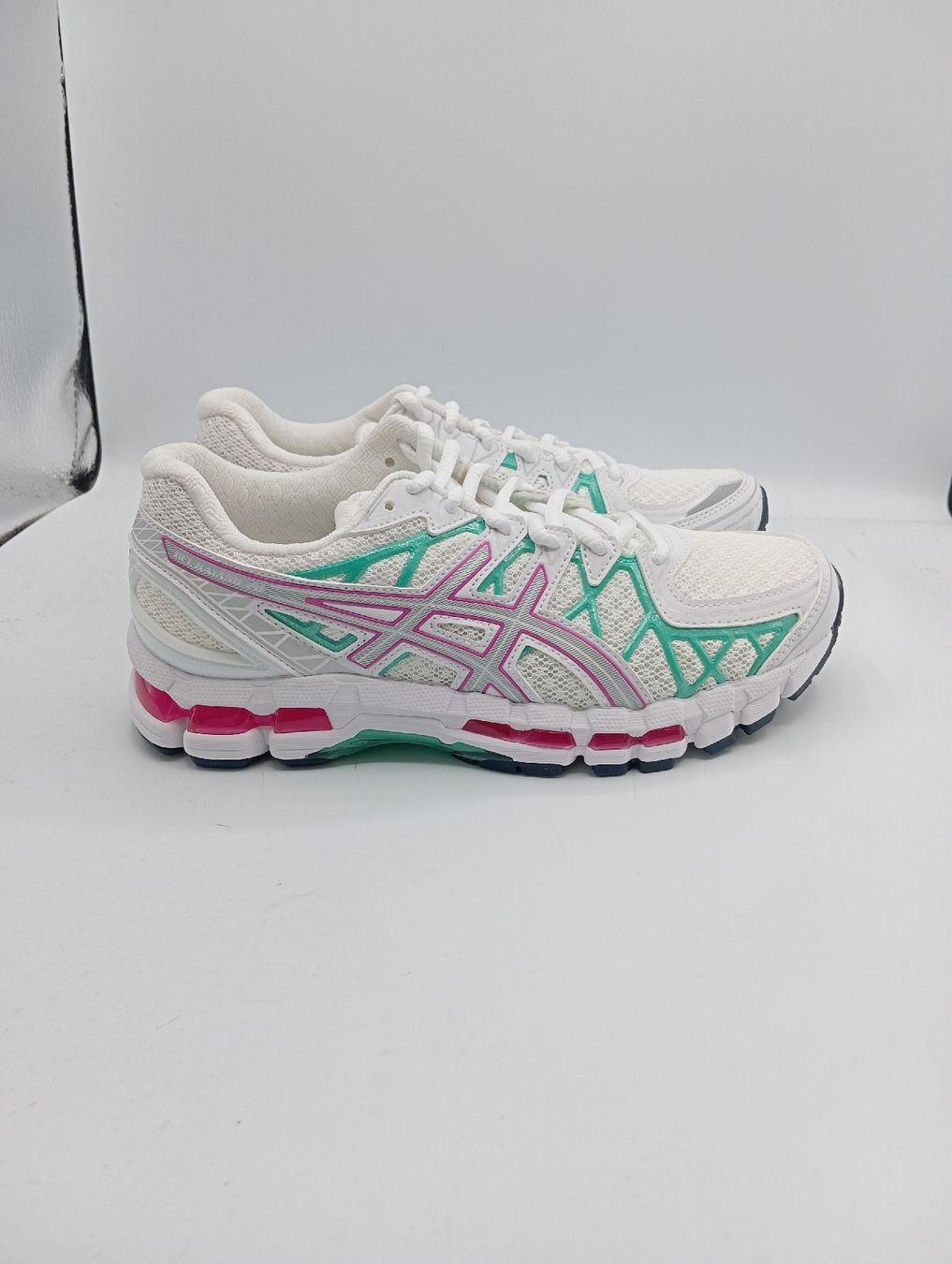 Asics Scarpe da uomo: Asics Gel-Kayano 20 (EU46) – Nuovo e nell'imballaggio originale da Schaffhausen venduto da outlez