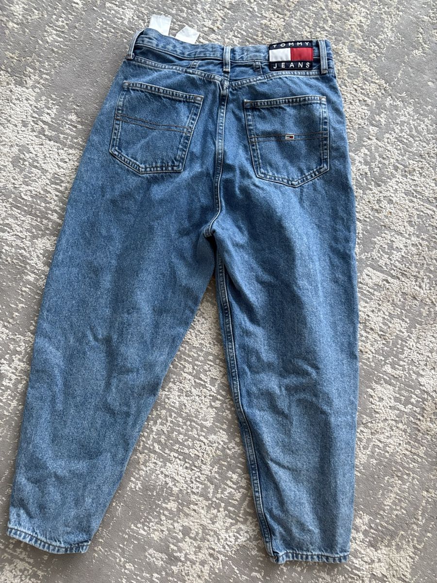 Tommy Hilfiger Jeans: Tommy Hilfiger Jeans – Usato da Zürich venduto da Anushka86 1