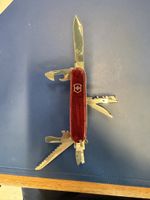 Victorinox Swiss Flame Offizier Suisse Rot gebraucht