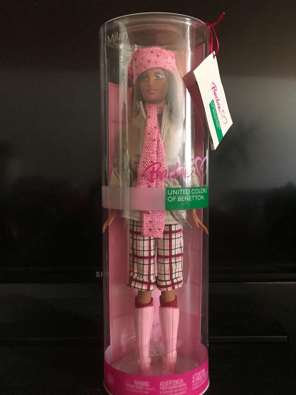 Puppen: Barbie BENETTON Milan 2006, pour collection – Neu und originalverpackt aus Morges von sandy069