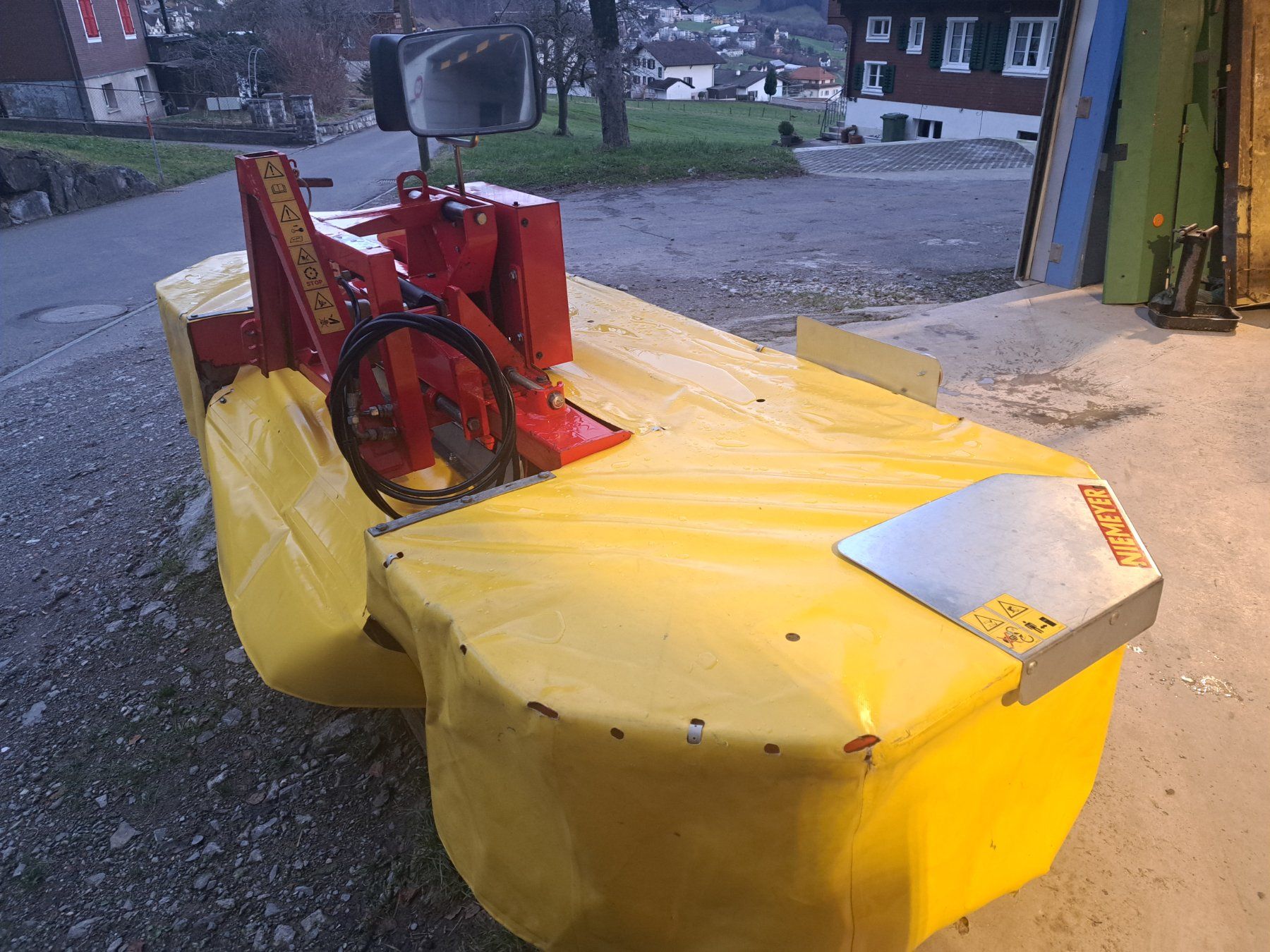 Tutte le macchine: Front Scheibenmähwerk Niemeyer – Usato da schwyz venduto da xerion03 1