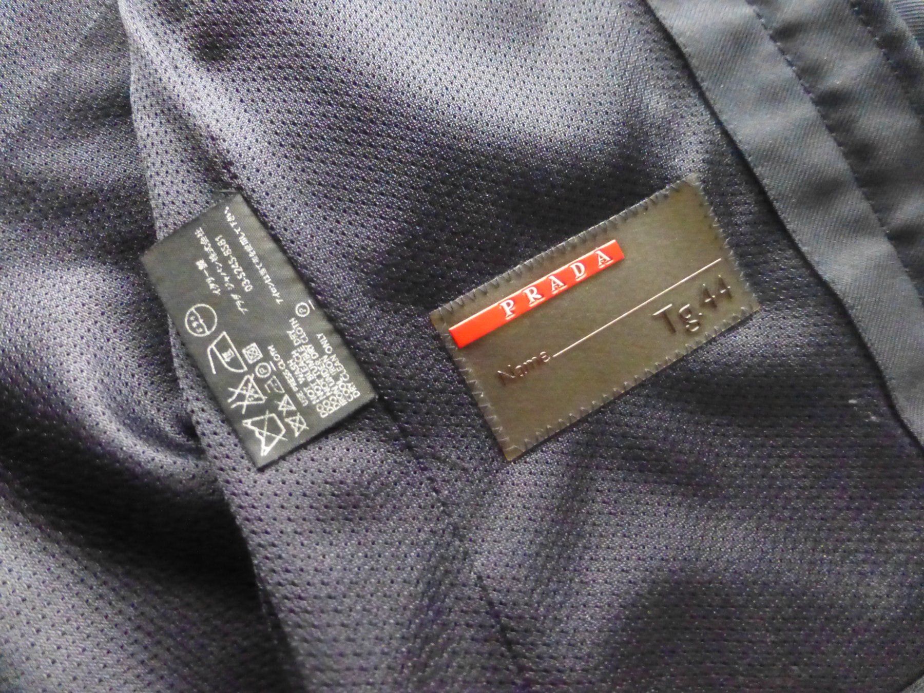 Prada Vestes: Jacke für Damen von Prada – D'occasion à Würenlingen par drago56 3