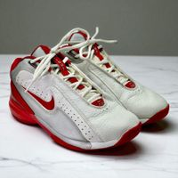 Baskets Nike QUIX 2003 vintage cuir blanc rouge. Pointure 43