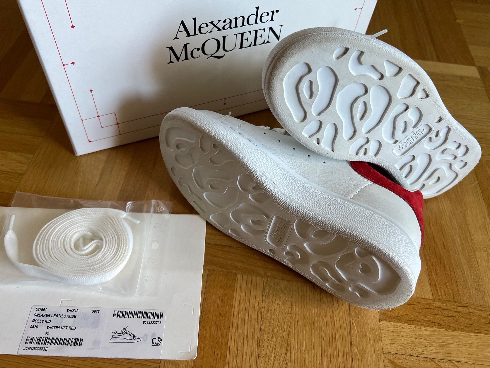 Alexander Mcqueen Scarpe per ragazze: Alexander McQUEEN, Kinder, Gr. 32 – Nuovo (secondo la descrizione) da Kilchberg ZH venduto da Von_dutch 2
