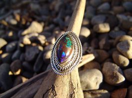 Silberring mit Matrix Opal 6,6 ct( Neu nicht getragen )
