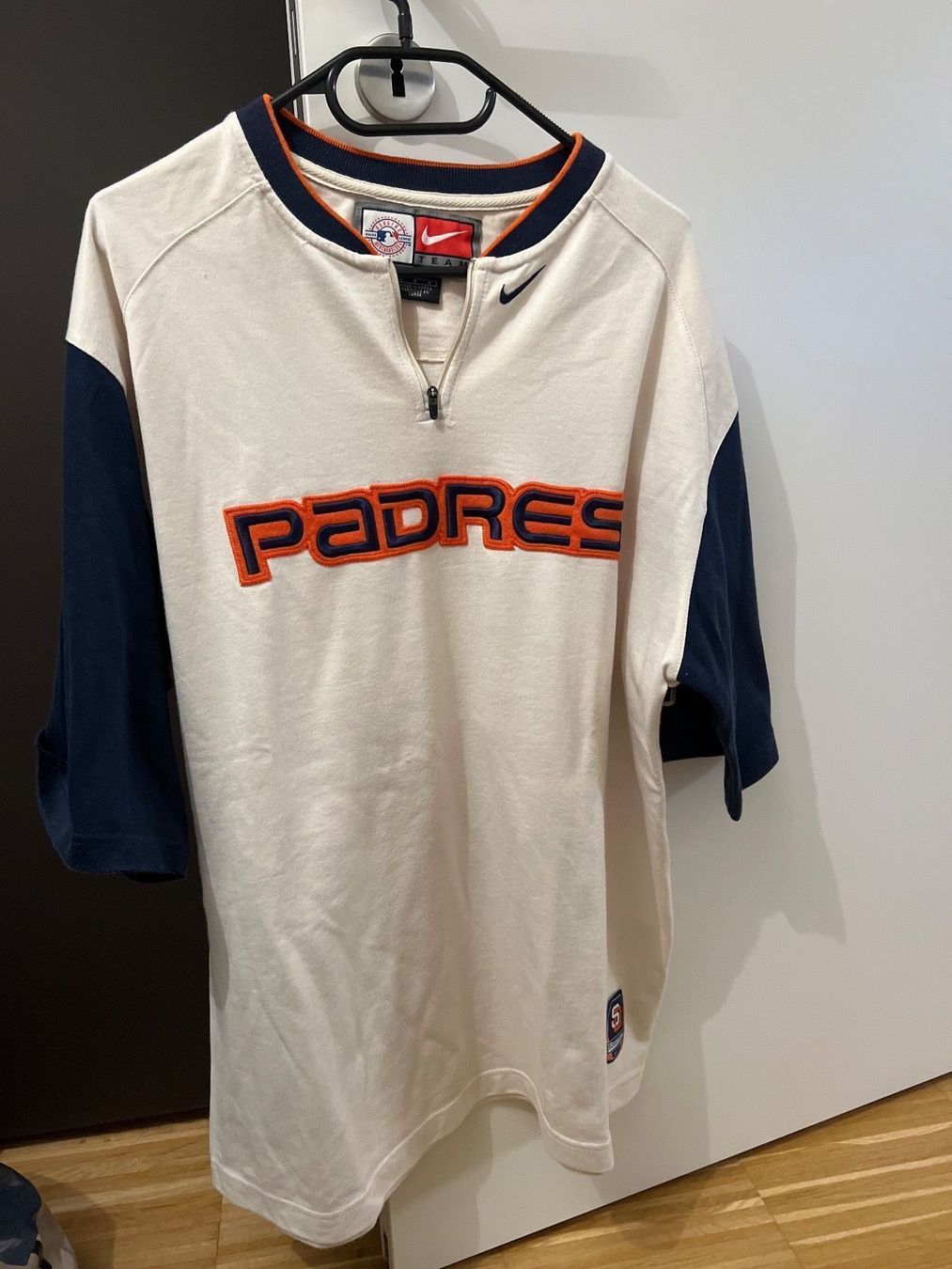 Nike T-shirts: Nike Herren L – D'occasion à Menzingen par Dali2504
