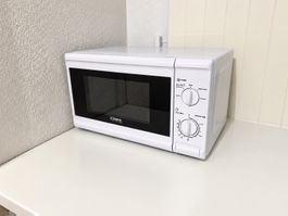 Weber Home Mikrowelle 20L – 700W – Weiss – Wenig gebraucht