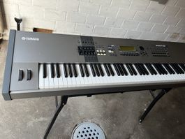 Yamaha Motif 8 Set