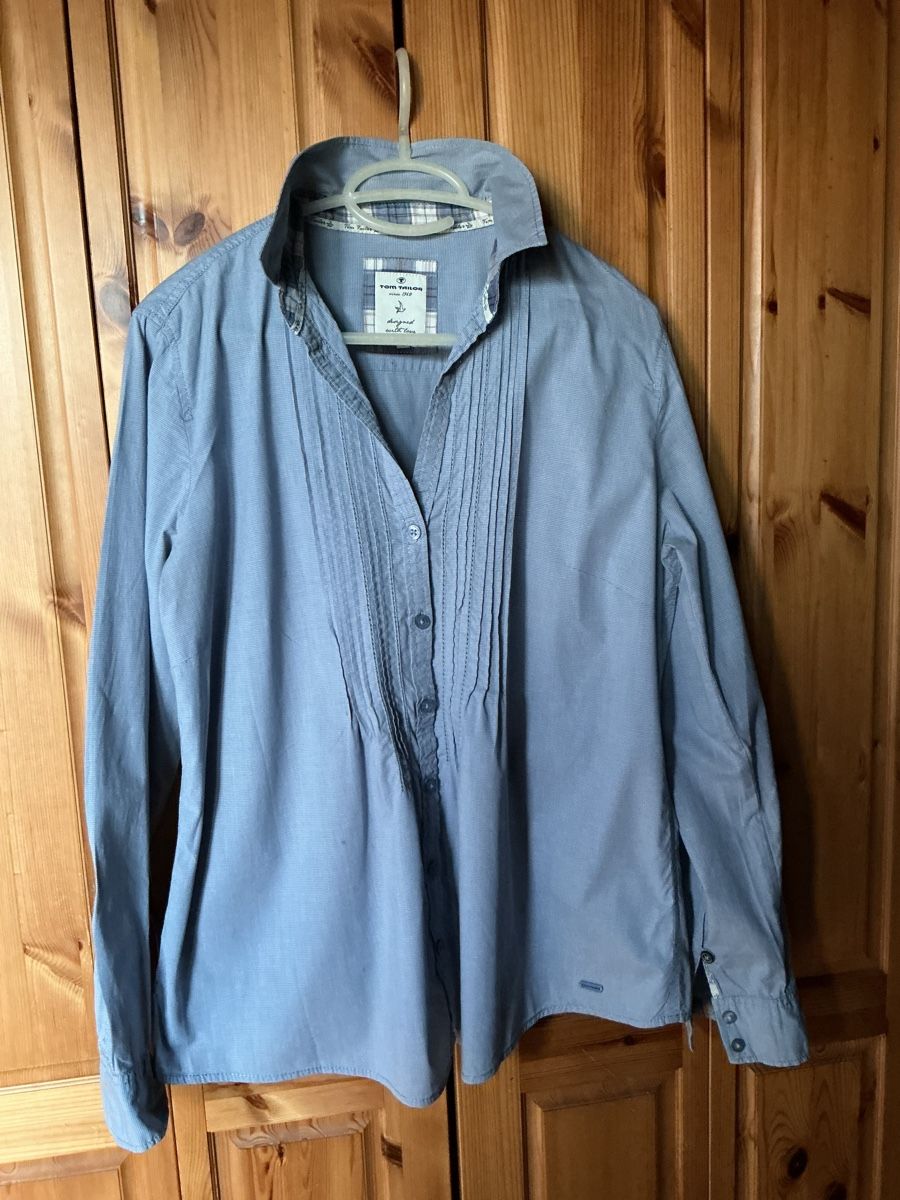 Tom Tailor Camicette: Chemisier Tom Tailor bleu taille 42 bon état – Usato da satigny venduto da cara68