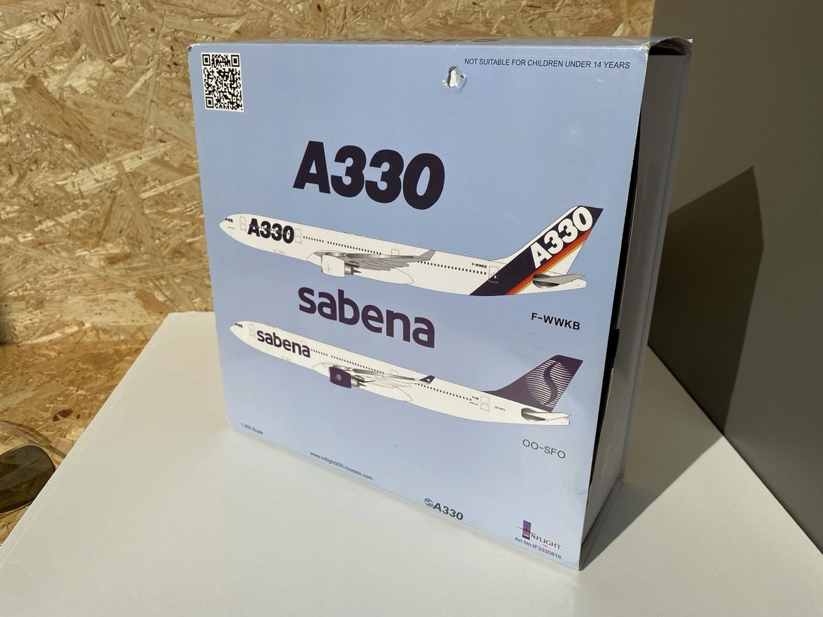 Airbus Modellbausätze & Standmodelle: A330 Metallmodell Inflight200 Massstab 1:200 – Gebraucht aus Meiringen von sellswiss 4