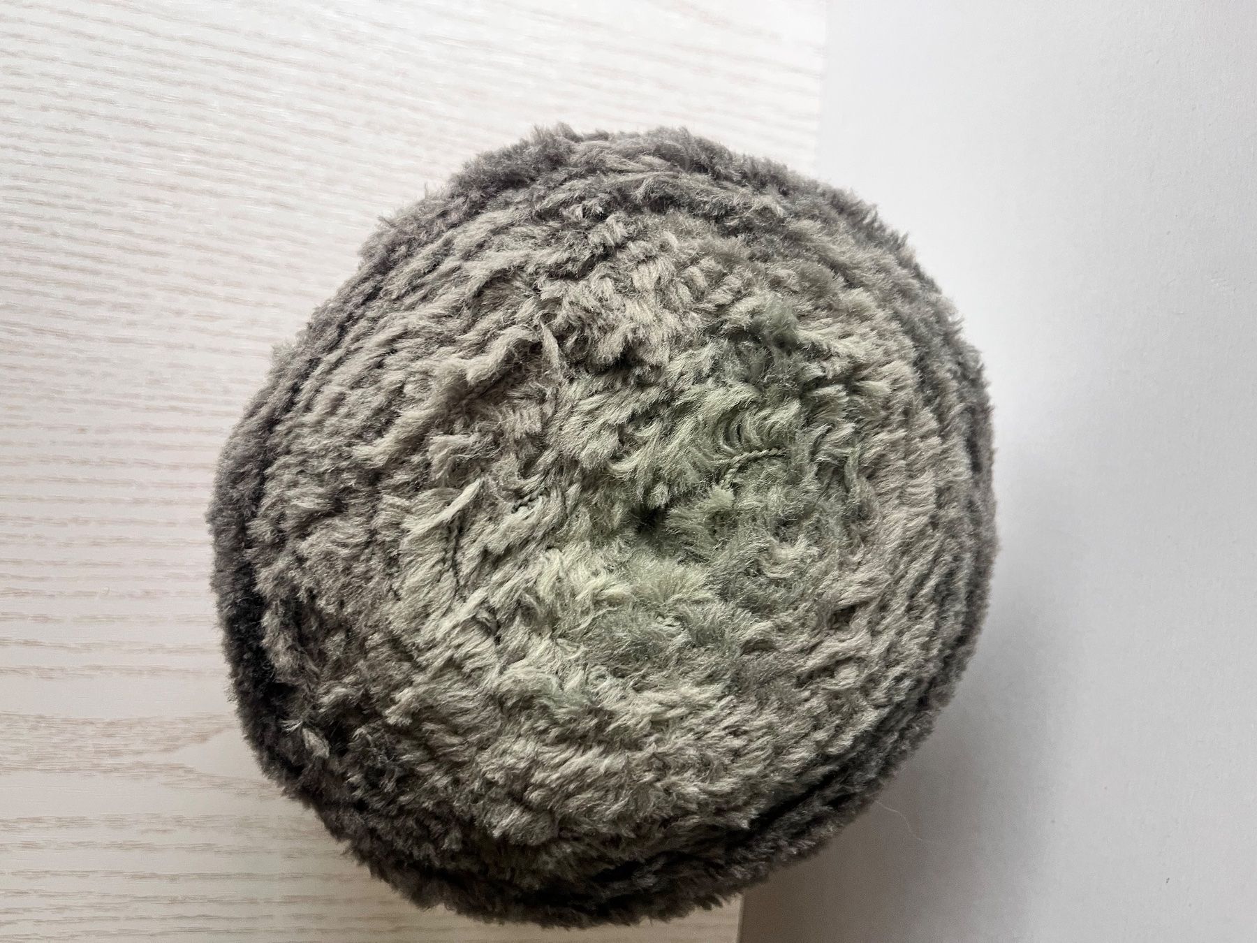 Wolle: 1 Knäuel Velour Degrade Katia – Neu und originalverpackt aus Büsserach von bor_s88m 1