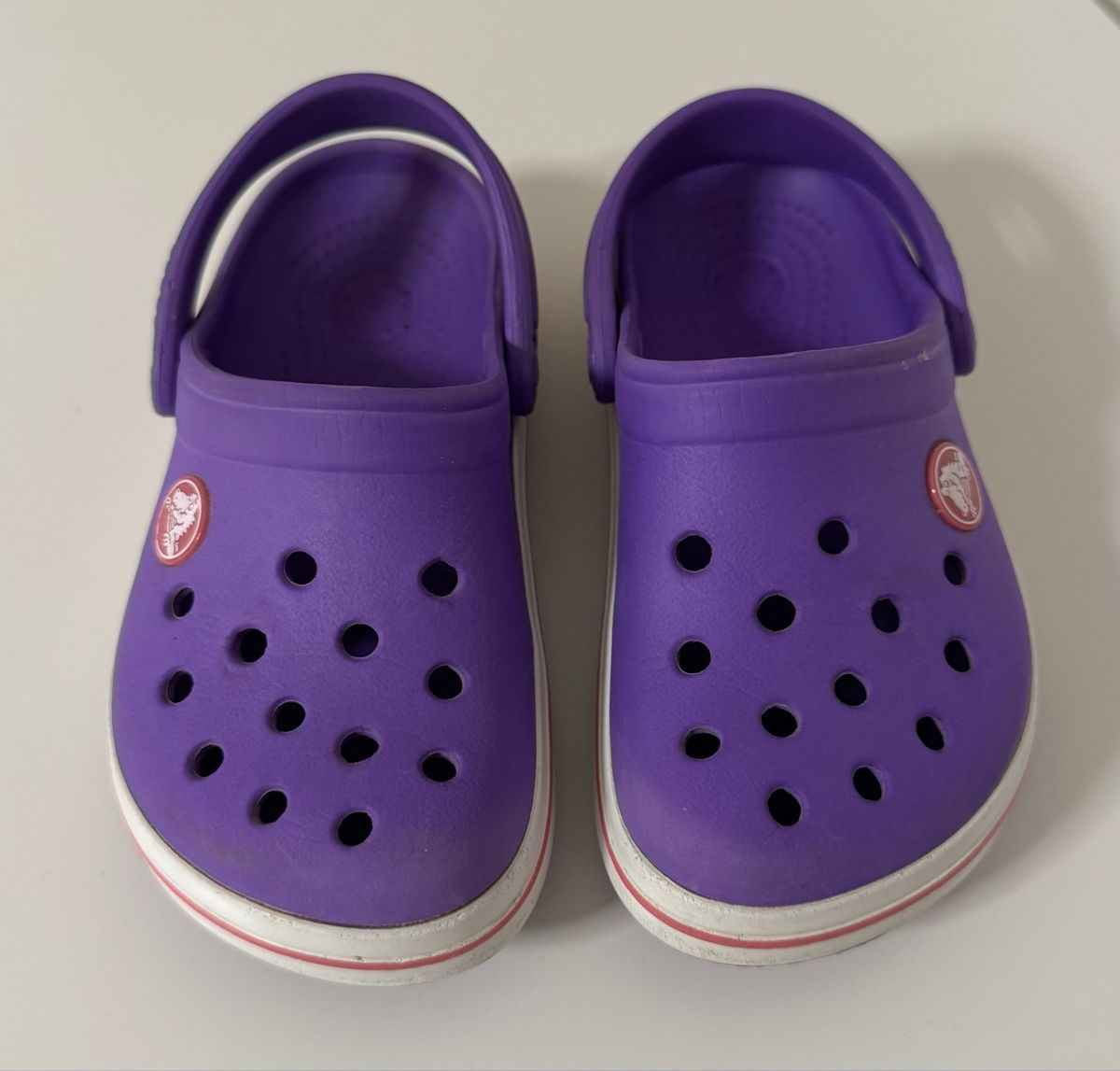 Crocs Scarpe per ragazze: Lila Crocs Clogs Kinder Gr. 24 - 26 – Usato da Flumenthal venduto da Krajan 1
