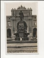AK 1926  Zürich Alfred Escher Brunnen