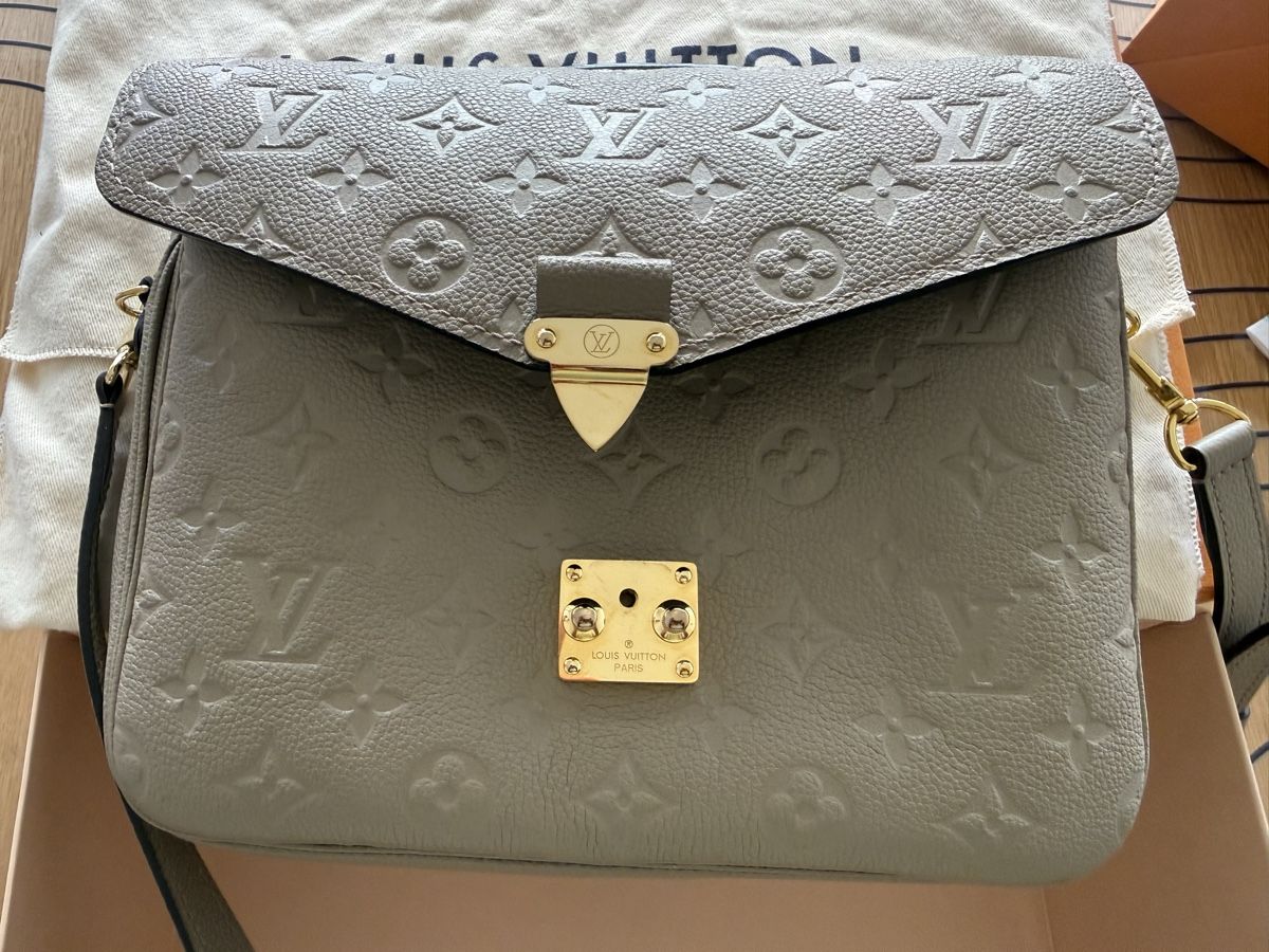 Louis Vuitton Sacs femmes: Louis Vuitton METIS Tourterelle mit Box – D'occasion à Zürich par S.N.K.R.Z 6