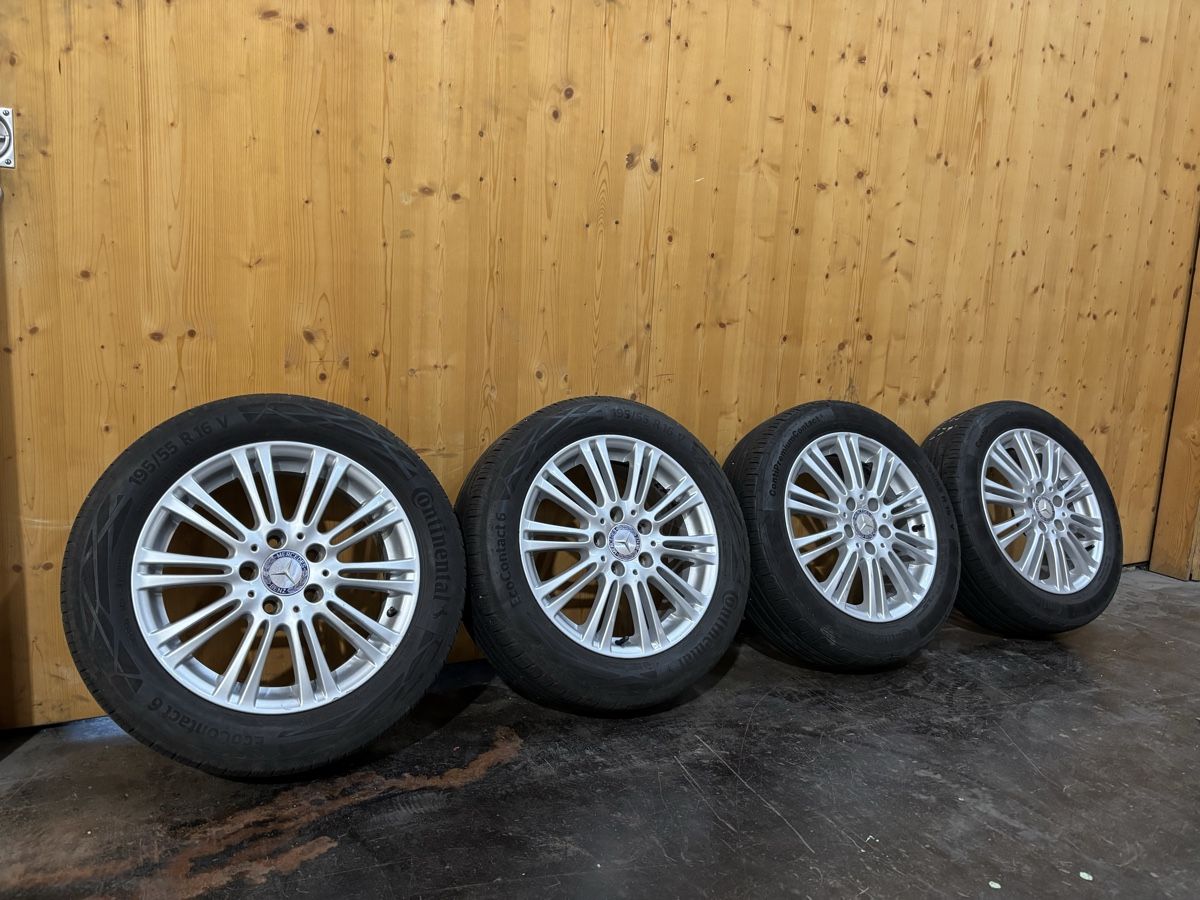Mercedes-Benz Pneumatici & Ruote complete: Mercedes A-Klasse Sommerrad – Usato da Bretzwil venduto da Mygarage4147